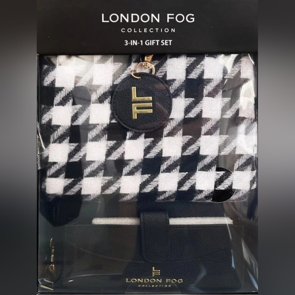 London Fog Wallet, Scarf, & Key Chain Set